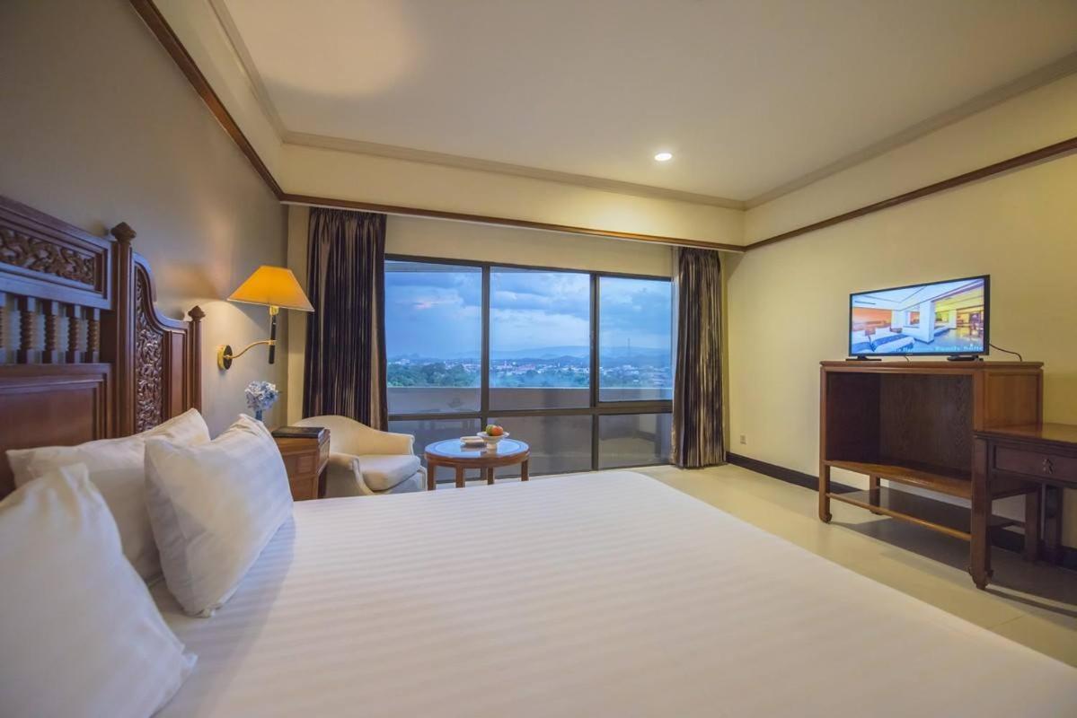 Loei Palace Hotel Dış mekan fotoğraf